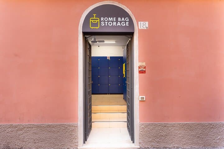 Rome Bag Storage® Colosseum