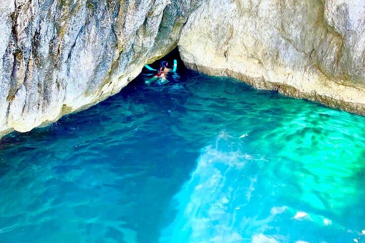 Private Half-Day Boat Tour Along the Amalfi Coast
