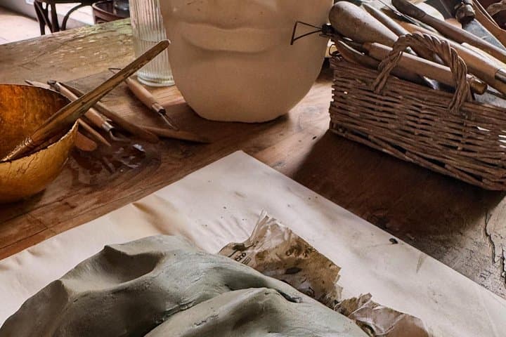Private Clay sculpture class with local mixed clays