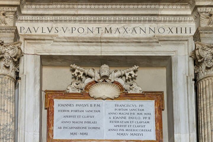 Rome: St. Peter’s Basilica & Underground Tombs Tour