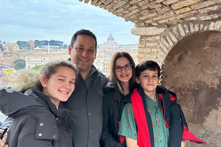 Castle Sant'Angelo Hadrian's Tomb Private Guided Tour with Maria