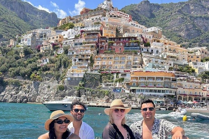 Private Boat Transfer from Salerno to Amalfi or Positano