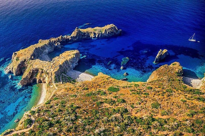 Panarea - Prehistoric village