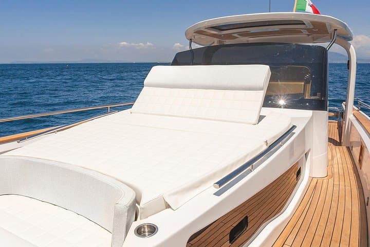taormina Half day with lunch in luxury private cruise