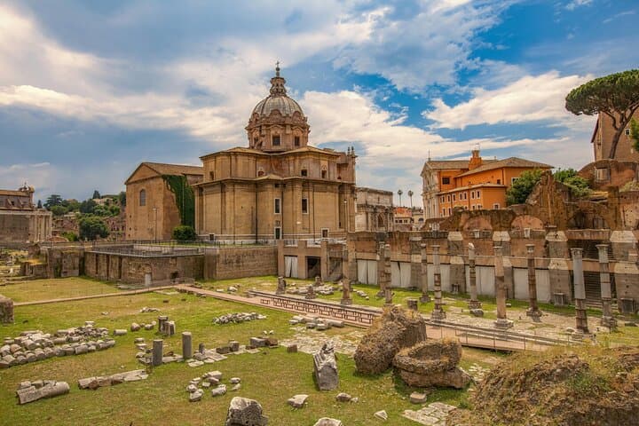 Colosseum with Digital Audioguide and Arena Option