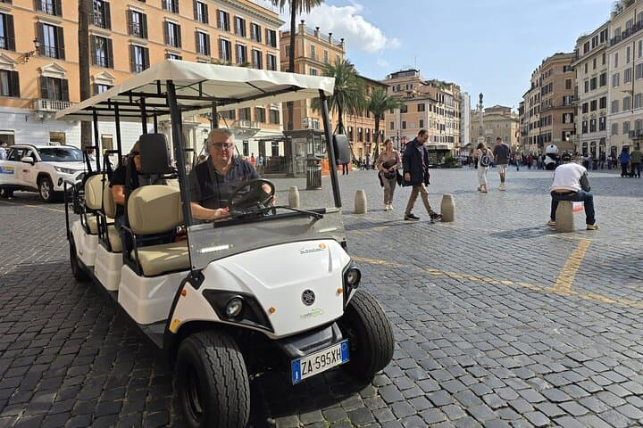 Golf Cart Tour of Rome: 3h with local guide and gelato