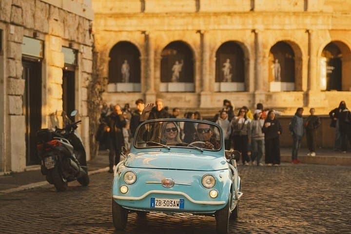 La Dolce Roma Private Tour by Electric Fiat or Golf Cart
