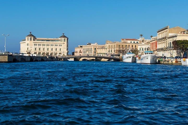 Sunset Ortigia boat tour with drink included