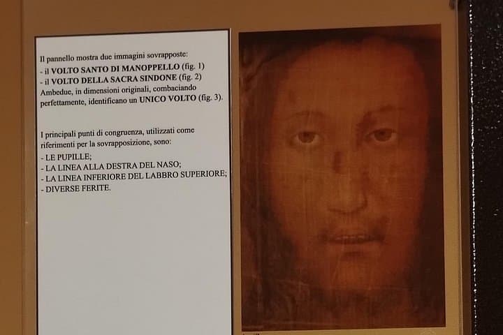 The Eucharistic Miracle & the Holy Face Private Tour from Rome
