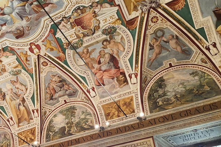 Rome Walking Tour of Holy Sites: Basilica of the Holy Cross in Jerusalem, San Giovanni in Laterano and Scala Santa