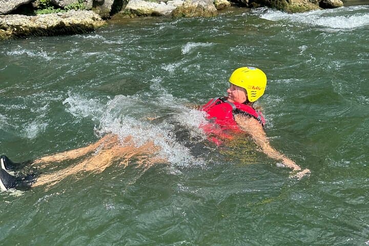 Devil's bridge kayak + free souvenir pictures