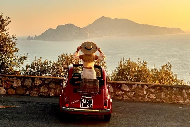Private Sunset Photo Tour with vintage Fiat 500