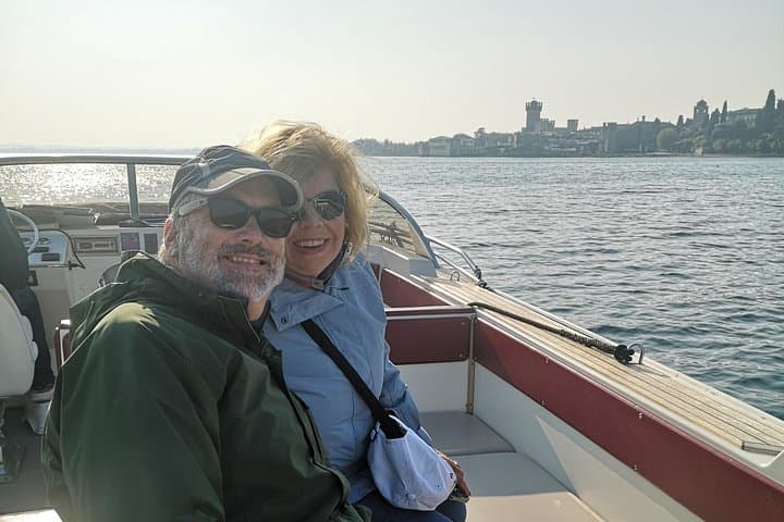 Sirmione away from the Crowds Boat Cruise Guided Walk and a Drink