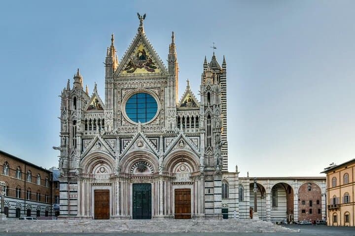 From Rome: Tuscany, Siena and San Gimignano with Tasting