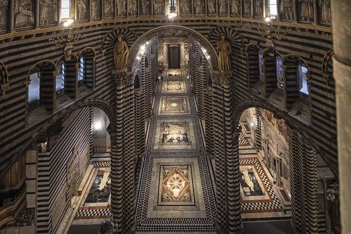 From Rome: Tuscany, Siena and San Gimignano with Tasting