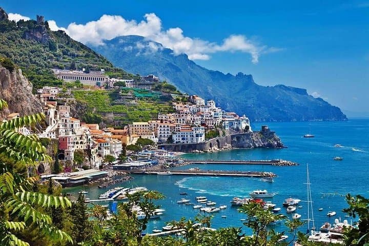 Private Day Trip from Rome: Pompeii Positano and Amalfi