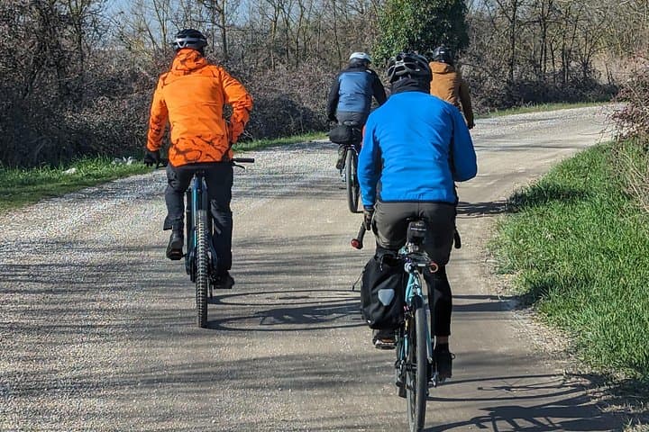 Orvieto & Civita E-Bike Tour w/ Private VIP Transfer from Rome