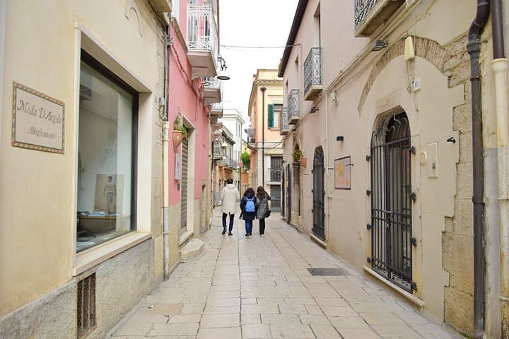 Private Guided Tour of Venosa, the City of Horace