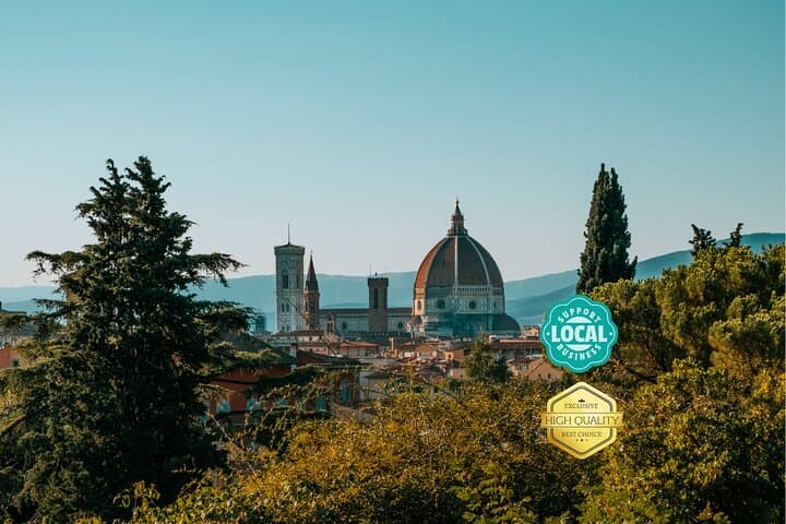 Hiking Florence Tuscany hills with lunch & wine