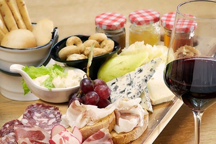 From Rome : Private Tour of Tuscany to Pienza and Montepulciano