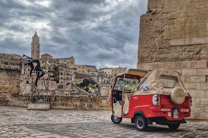 Tuk Tuk tour Matera - between History, legend and anecdotes