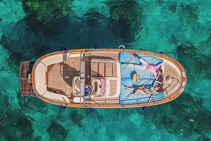 Private Boat Experience in Amalfi Coast Full Day