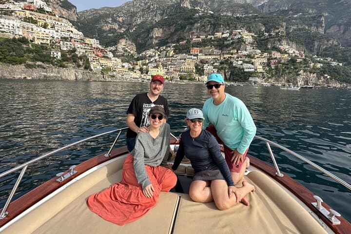 Full-day Exclusive Private boat tour on the Amalfi coast