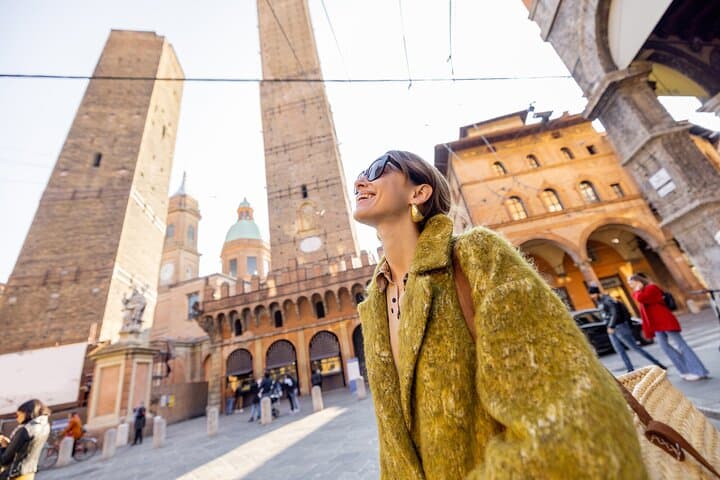 From Florence: Bologna Food Day Trip with Local Tastings