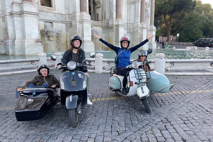 trevi fountain