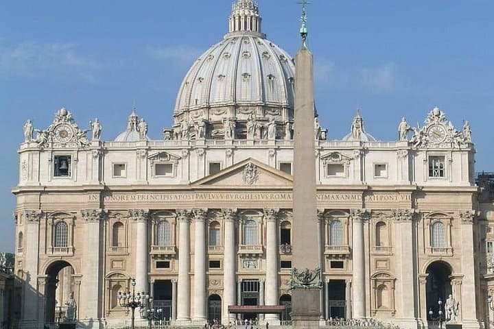 Vatican Museum and Sistine Chapel Skip The Line Track Ticket