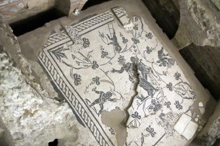 Vatican Underground Necropolis tour