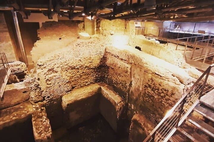 Vatican Underground Necropolis tour