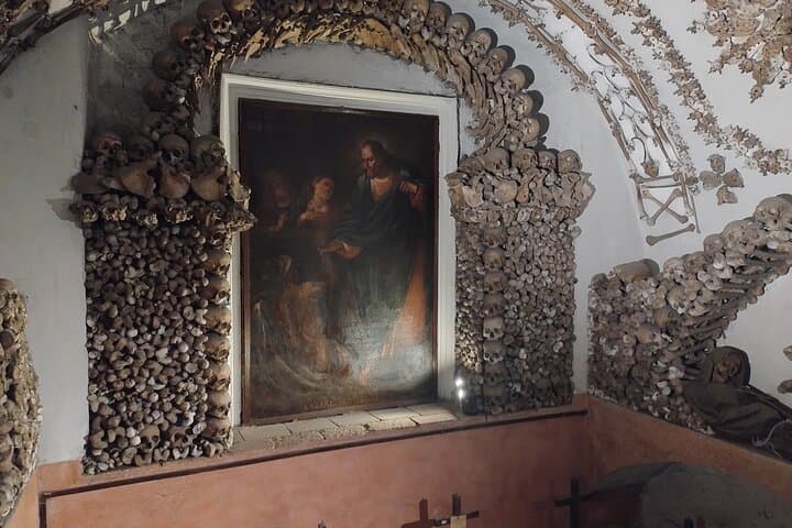 Capuchin Crypts Tour – Fast-Track, Guided or Audio