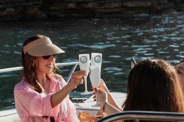 Private Boat Trip to the Polignano a Mare Caves