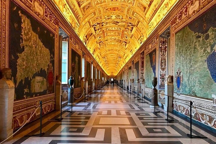 Vatican Sistine Chapel Tickets & Museums Timed Entry with Host