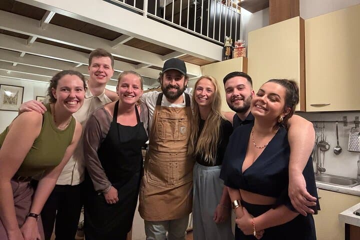Milan: Pasta Tiramisu Cooking Class in a Chef’s Home(Small Group)