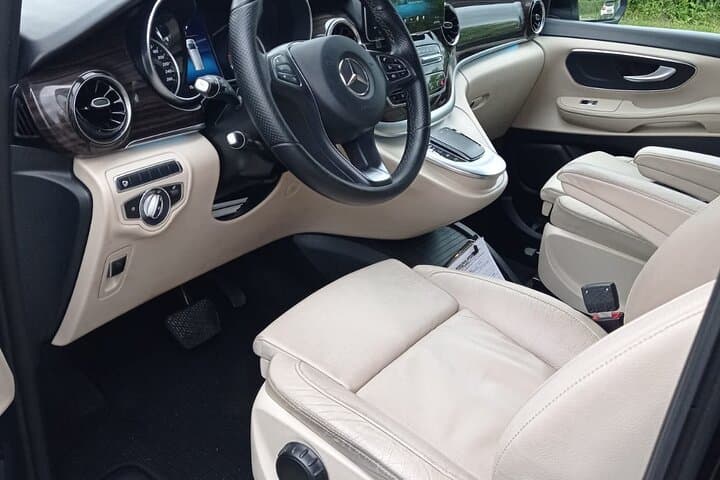 Luxury private transfer Linate airport to Malpensa airport