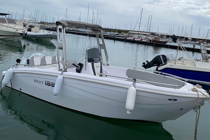 Private daily boat excursion of the Amalfi Coast