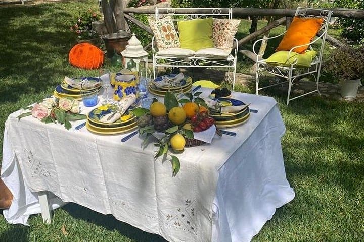 Semi-Private Cooking Class in a Sorrento Lemon Grove