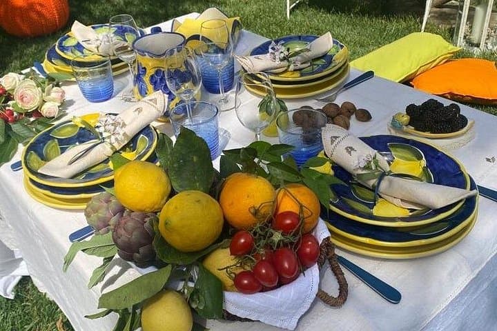 Semi-Private Cooking Class in a Sorrento Lemon Grove