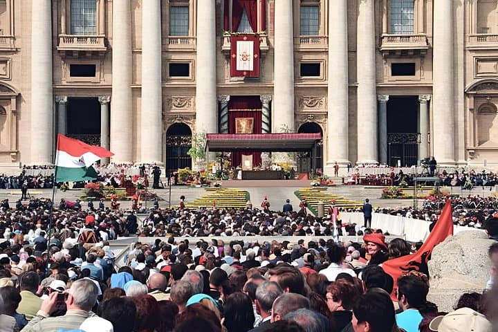 Vatican : Papal Audience Tour with Experience Guide