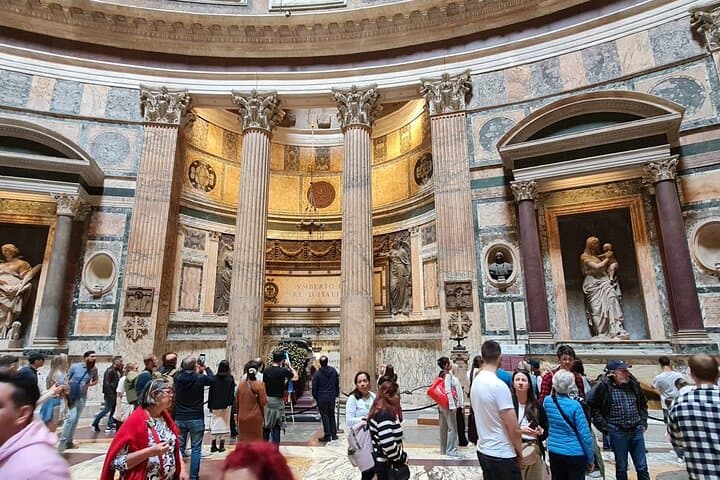 Pantheon Fast Track Entry Tickets with Audio guide