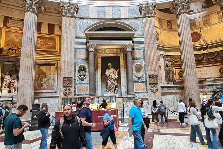Pantheon Fast Track Entry Tickets with Audio guide