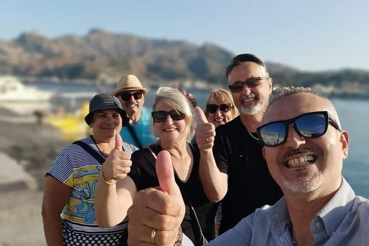 Transfer from Catania to Taormina or Giardini Naxos or Syracuse