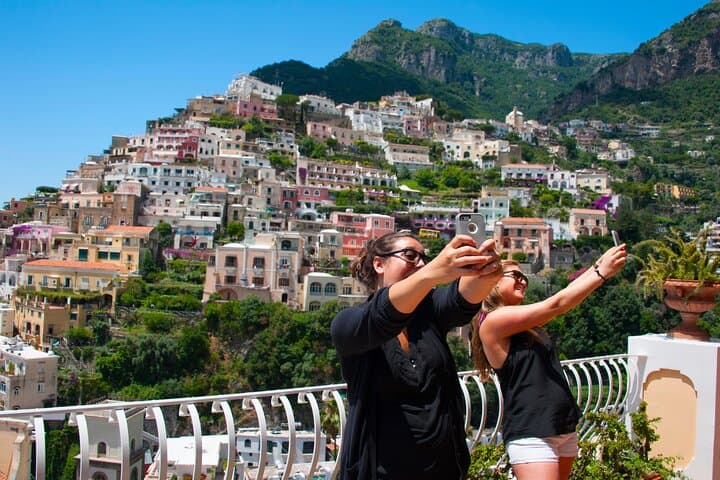 From Rome: Pompeii, Amalfi & Your Choice of Positano or Sorrento