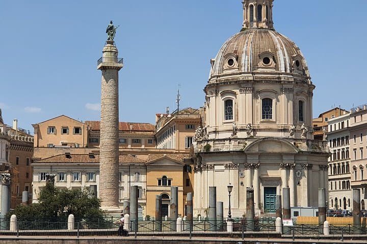 Trajan's Markets and Imperial Forums Private Tour with PhD Guide