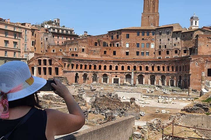 Trajan's Markets and Imperial Forums Private Tour with PhD Guide