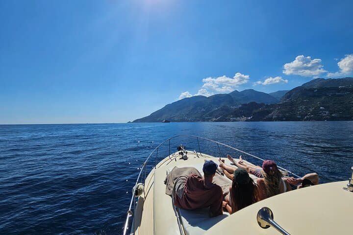 Private Boat Tour along the Amalfi Coast or Capri