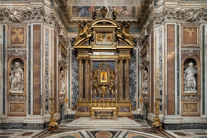VIP After-hours Tour of Santa Maria Maggiore with Private Option