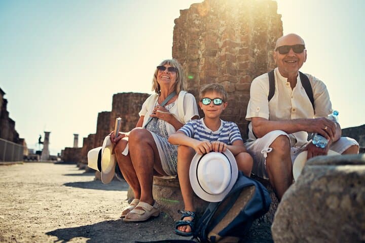 Family in Pompeii